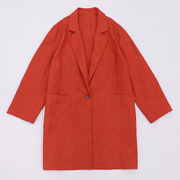 日单跳跃柑红色混色亚麻，质感纹理一粒扣简约大气春季风衣外套