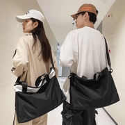 日韩版大学生斜挎包男士，潮牌单肩包女高中生书包，潮流时尚手提大包