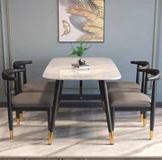 定制北欧时尚餐桌椅仿大理石现代简约小户型家用轻奢餐厅桌椅组合
