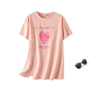 粉色短袖t恤女夏季时尚，印花不规则小众，设计大码显瘦宽松上衣
