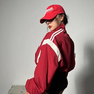 1996 红色美式辣妹设计感露脐跳舞短外套高腰机车爵士舞棒球服潮