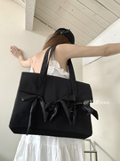 YoRoooi 小众韩系包包通勤大容量黑色蝴蝶结单肩包设计感包手提包