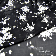 10姆米定位黑底白花真丝，雪纺纱春夏薄透连衣裙半身裙布料面料