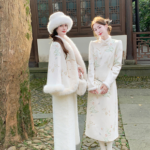 果果家新中式大毛领羽绒服外套，女冬季国风旗袍，连衣裙套装两件套