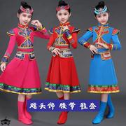 少数民族服装蒙古儿童成