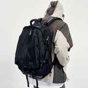 轻便休闲双肩包男大容量电脑包，学生书包女运动登山旅行包背包