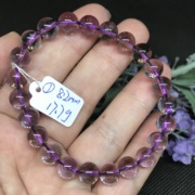 天然巴西浅紫色紫水晶手链，内部有棉裂女款礼物一物一图