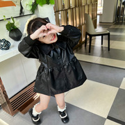 儿童皮衣2023秋季女童皮裙夹克，外套韩版洋气，中长款大衣女宝宝衣服