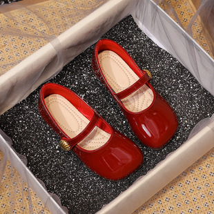 女童公主鞋皮鞋2024秋季小女孩，甜美软底红色鞋子儿童防滑单鞋