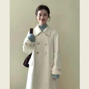 韩系秋冬装赫本风高级感小个子呢子大衣白色显瘦中长款毛呢外套女