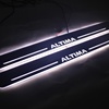 适用于新天籁Altima Almera流光动态走马呼吸LED灯迎宾踏板门槛条