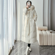 白色大毛领羽绒服女2023年冬季连帽时尚，白鹅绒(白鹅绒)加厚长款外套潮