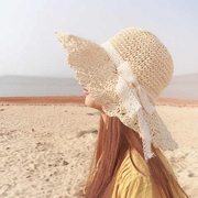 女式带沿今年夏季流行的帽子，日式草帽花朵花边太阳帽渔夫帽波浪边