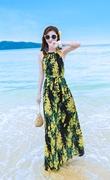 波西米亚沙滩裙海边度假长裙无袖，连衣裙秋碎花，挂脖式裙海滩裙显瘦