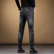 男士牛仔裤男式高端春夏秋冬季加绒穿搭修身黑色小脚直筒长裤