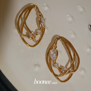 booneealus原创不规则，立体耳钉小众，设计感轻奢镶钻气质几何耳环