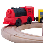托马斯小火车玩具男孩轨道电动木质儿童益智动手动脑拼装火车模型