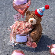 生日礼物女生小熊花束永生花，抱抱桶实用的高级感送朋友闺蜜母亲节