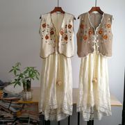 美式复古刺绣花朵镂空针织，马甲甜美蕾丝吊带连衣裙两件套