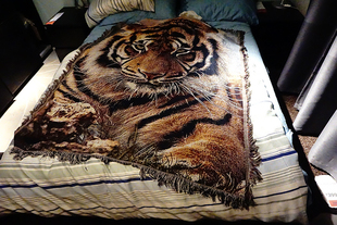 老虎虎头家居装修粗犷挂毯简约风格休闲毯盖毯创意寝室用毛毯绒毯