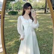 法式浪漫V领绣花蕾丝气质仙女白色连衣裙女春秋雪纺中长裙子