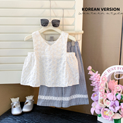 2024夏季韩版女童甜美可爱洋气白色背心蕾丝花边格子二件套装
