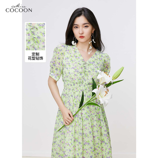 misscocoon法式碎花连衣裙夏款草绿色，提花印花度假茶歇裙