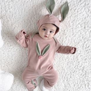 婴儿套装秋冬款女宝宝三个月宝宝兔耳朵冬装连身衣家居服睡衣