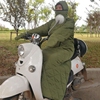 穿身上的挡风被骑行电瓶车自行车可穿保暖摩托加厚加大加绒带帽子
