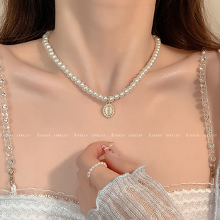 猫眼石珍珠项链女高级感轻奢小众锁骨链，2023年颈链情人节礼物