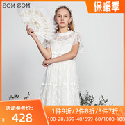 SOMSOM/索玛2022夏季短袖连衣裙女钩花蕾丝镂空假两件裙12334