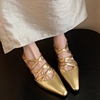 真皮气质法式罗马风交叉扣带金色，尖头包头凉鞋，女2024坡跟后空单鞋