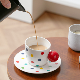 波点创意设计陶瓷水杯子高颜值情侣杯家用马克杯牛奶咖啡杯碟套装