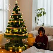 折纸圣诞h树装饰创意，桌面客厅摆件家居饰品，商场橱窗道具挂饰