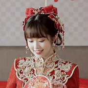 红色蝴蝶结发夹秀禾服头饰新娘造型中式简单大气结婚敬酒