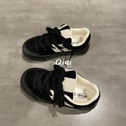七七主人家小众原创设计小黑鞋女鞋子女，2023秋季韩版休闲运动板鞋