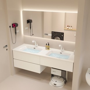卫浴陶瓷一体，盆双盆浴室柜组合卫生间智能，扫地机器人洗脸漱台伴侣