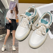 小白鞋女时尚休闲运动板鞋系带2022低帮大头鞋子学生韩版女鞋