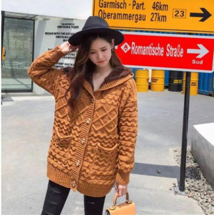 毛衣外套女冬加厚超厚连帽粗线，棒针羊羔绒中长款内里加绒针织开衫