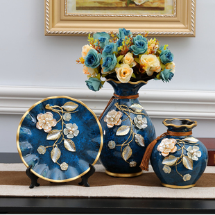 欧式陶瓷花瓶三件套客厅，现代简约创意摆件玄关，酒柜家居镶钻装饰品