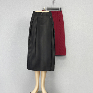 黑色条纹半身裙过膝裙小个子春秋冬设计感简约暗红色a字高腰长裙