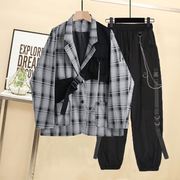秋季男女套装韩版宽松格子，西装外套+斜肩马甲工装裤三件套潮