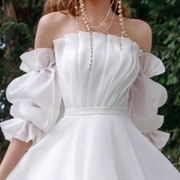涵妃娅新娘抹胸婚纱礼服裙，配饰白色欧根缎荷叶边泡泡袖松紧假袖子
