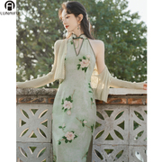 青栀新中式印画水晶串珠，改良旗袍裙浅绿色针织，开衫外套两件套套装
