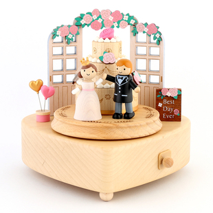 森活木趣音乐盒八音盒木质可旋转订婚结婚新婚礼物，送新人送闺蜜