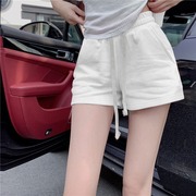 白色高腰热辣短裤夏季女运动裤纯棉松紧腰小个子休闲显瘦a字热裤