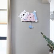 可爱猫尾摇摆挂钟客厅儿童房卡通钟表小动物卧室家用个性家庭时钟