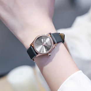  镶嵌手表带气质 日历女石英水钻时尚圆形真皮普通国产腕表