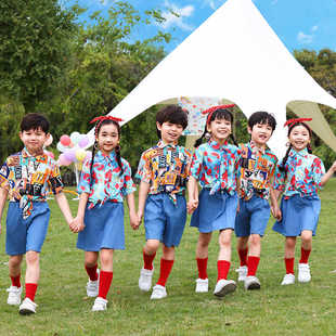 六一儿童节学生运动会开幕式港风演出服复古花衬衫团体毕业照表演