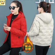 红色羽绒棉服，女短款2023冬季大码宽松面包服棉袄，棉衣外套